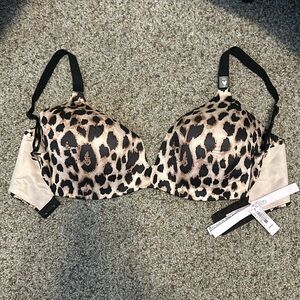 Victoria's Secret Lined Semi Demi Wireless Bra Size 34D Black/Cream Cheetah NWT